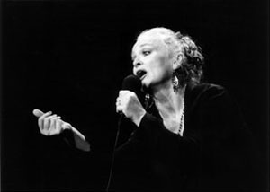 Eva singt Lieder von Brecht